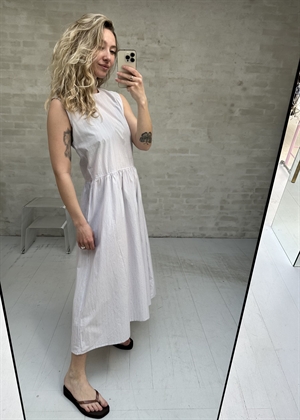 Noelle poplin kjole Bellini Studio Feder 